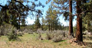 2.22 acres of land for sale in Klamath County, Oregon - KFFE Unit 2 B36 L26, photo 1 of 17