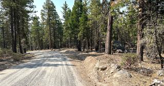 2.34 acres of land for sale in Klamath County, Oregon - KFFE Unit 1 B15 L3, photo 2 of 15